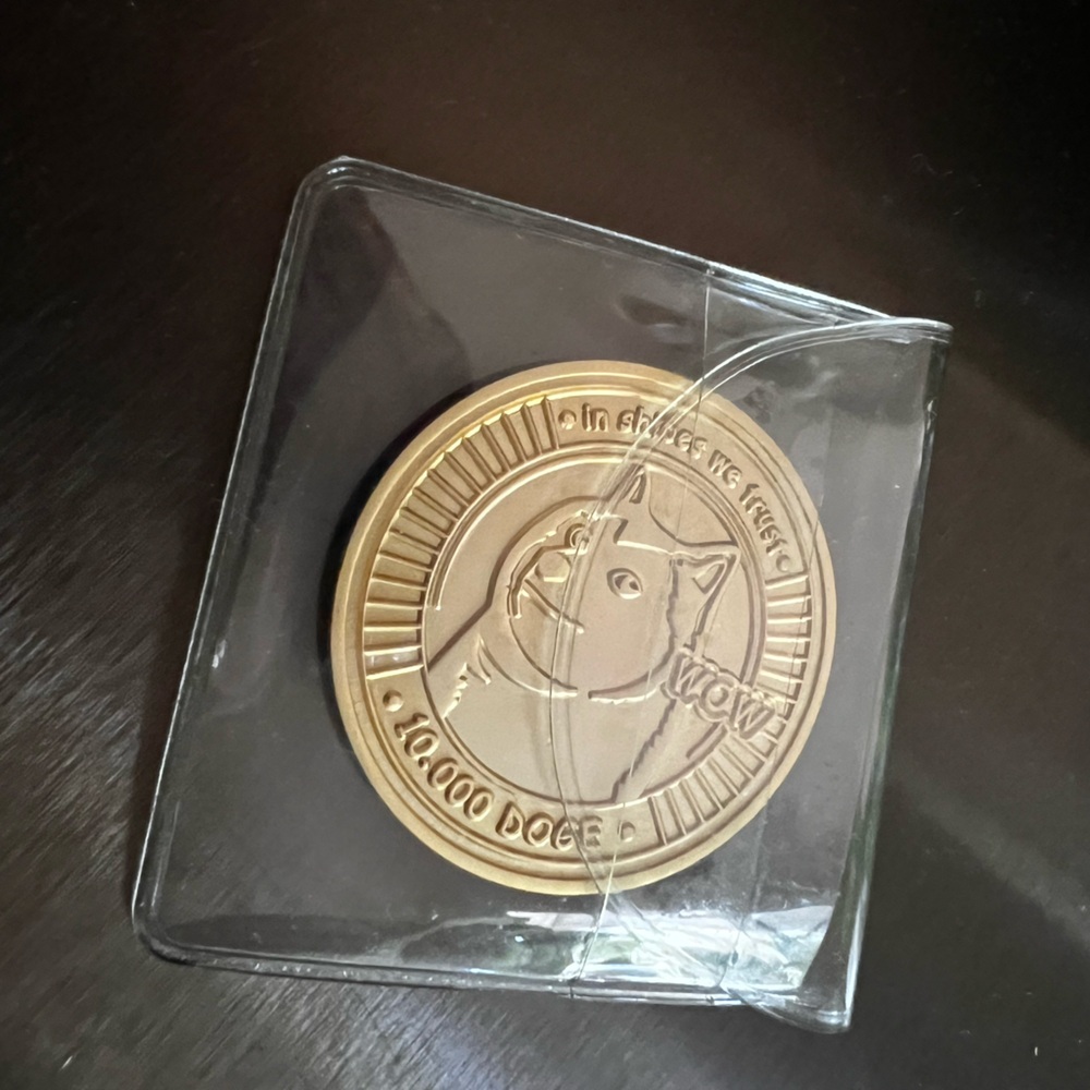 cryptoimperator 10k Physical Dogecoin (Funded) New 2014 Collectible (1 In 400)